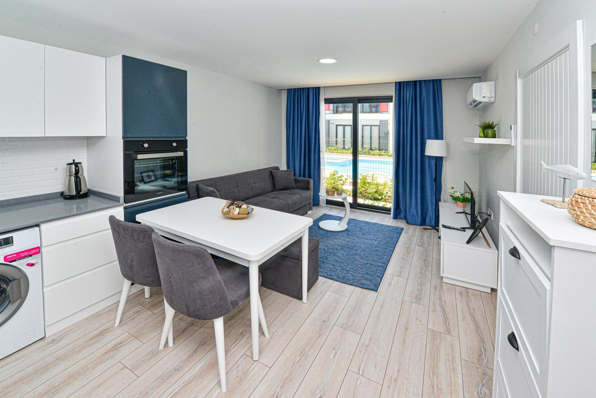 C Suites Antalia Airport Kültér fotó