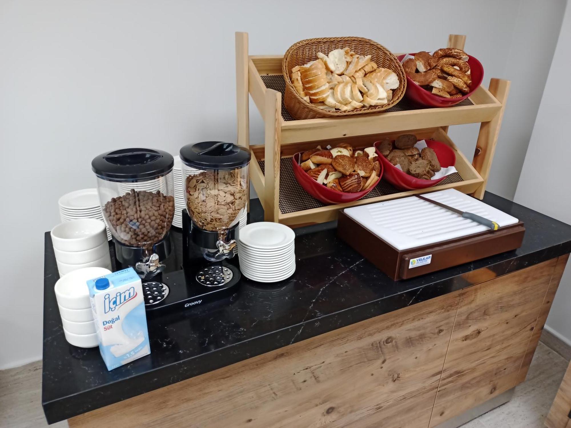 C Suites Antalia Airport Kültér fotó
