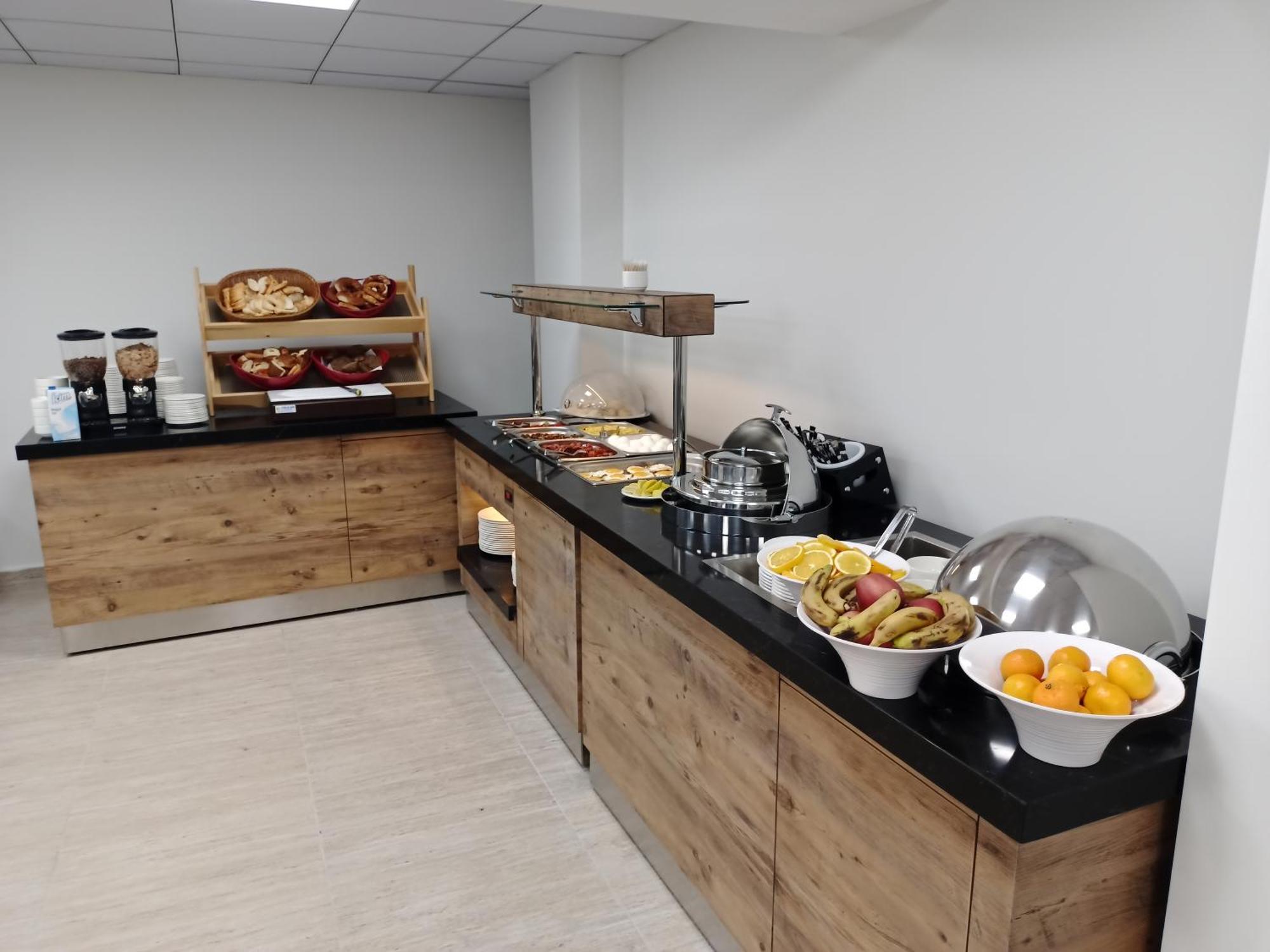 C Suites Antalia Airport Kültér fotó
